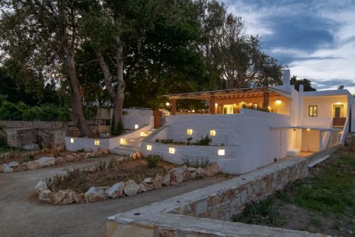 ARETHOUSA-74 800x533