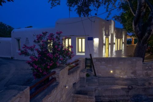 ARETHOUSA-79 800x533